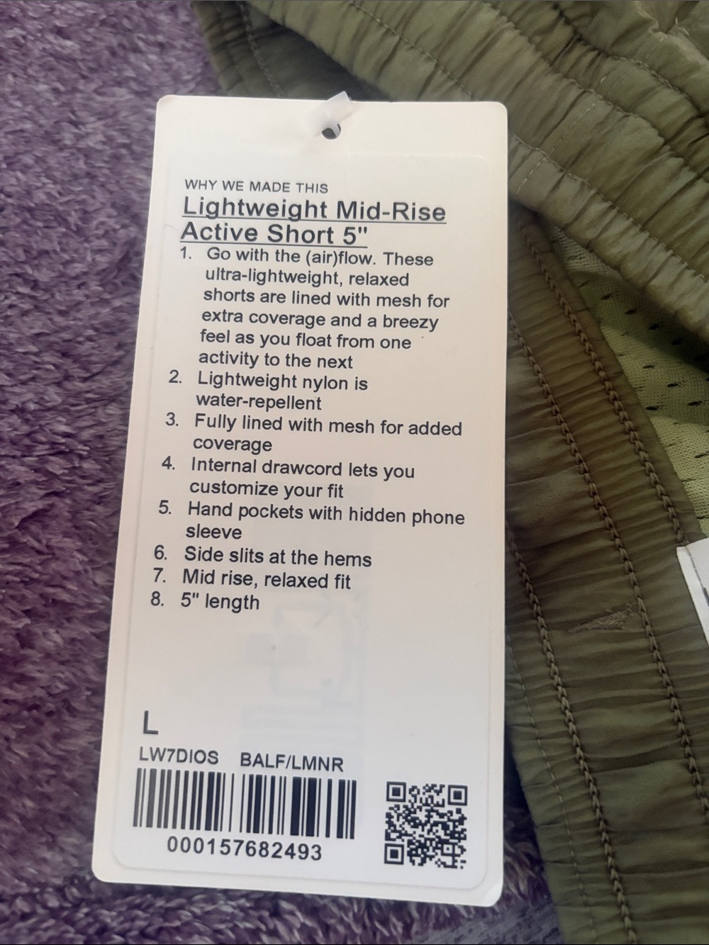 Lululemon Lightweight Mid Rise Active Short 5" Leaf, Large